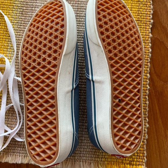 Brand new van’s - Picture 2 of 2